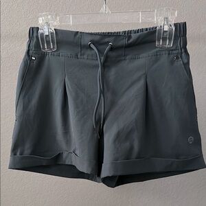 Modetta Women's Dark Green Slate Shorts